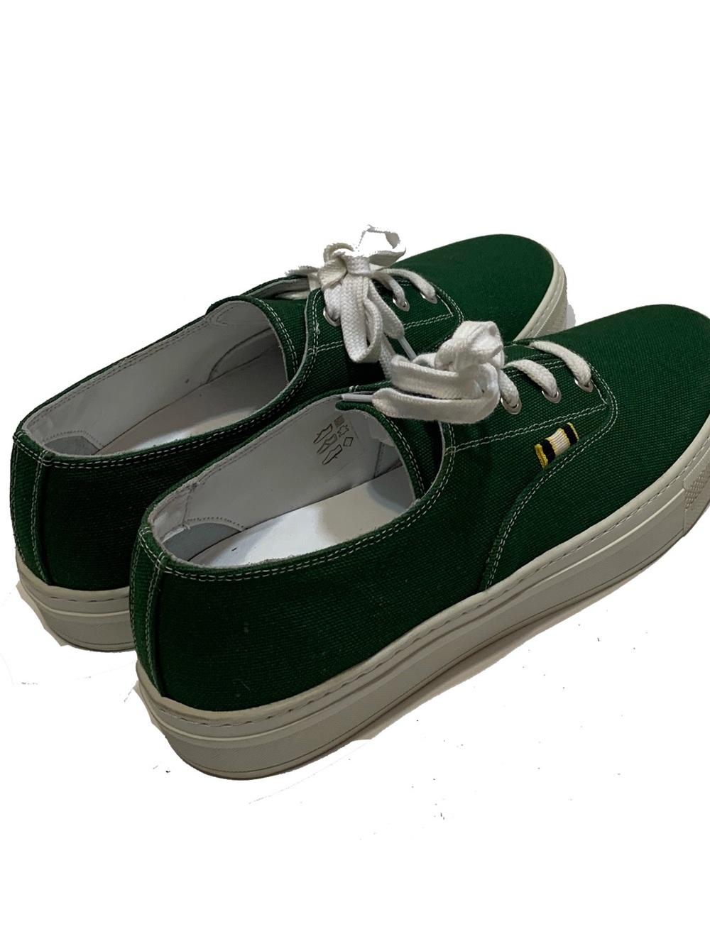 Size 9 / aprix Men's Green Canvas Low-Top Sneakers